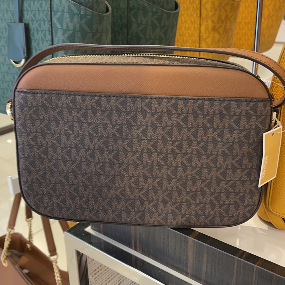 Michael Kors Jet Set Item Large East West Zip Chain MK Signature Crossbody Bag - Picture 2 of 16